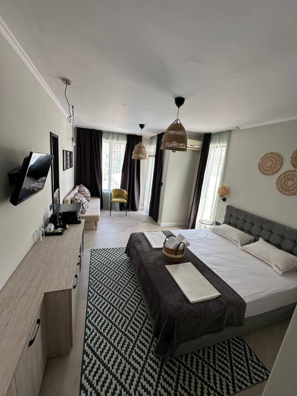 Salena Beach Hotel 普里莫尔斯科 外观 照片
