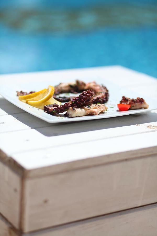 Salena Beach Hotel 普里莫尔斯科 外观 照片